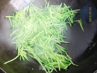 萝卜炖贝丁的做法步骤：4