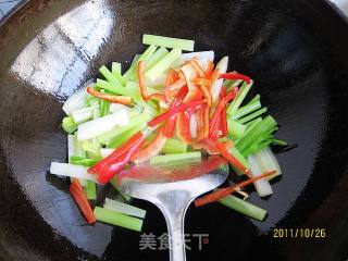 芹菜山药条的做法步骤：7