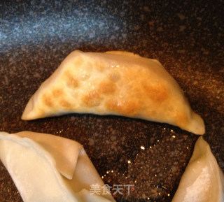 冰花煎饺的做法步骤：4
