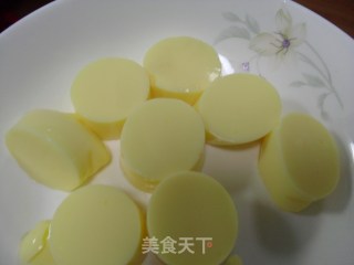荠菜玉子虾仁的做法步骤：5