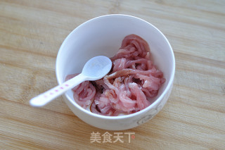 肉丝蒜黄的做法步骤：3