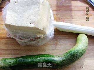 萝卜炖豆腐的做法步骤：1