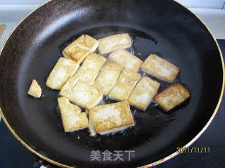 蒜黄蚝油豆腐的做法步骤：3