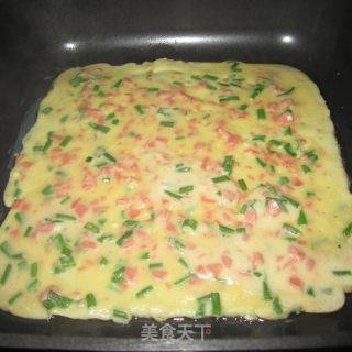 火腿鸡蛋饼的做法步骤：5