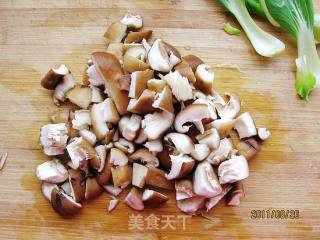 蚝油香菇炒豆腐的做法步骤：3