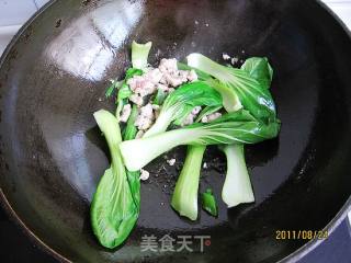 油菜肉丝面的做法步骤：4