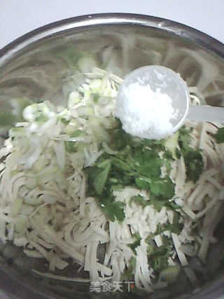 凉拌豆腐皮的做法步骤：6