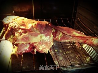 烤羊腿 美式的做法步骤：8