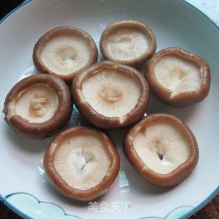 磨菇蛋的做法步骤：2