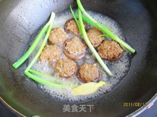 煎酿香菇肉丸的做法步骤：6
