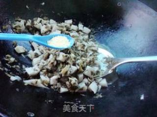 香辣雪菜炒藕丁的做法步骤：5