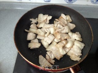 茶树菇回锅肉的做法步骤：3