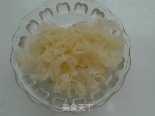 银耳豆浆木瓜饮的做法步骤：4