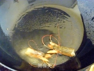 [明虾配青芥甜辣酱】在家做西餐的做法步骤：7