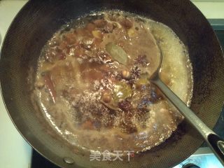 私家老坛酸菜牛肉面的做法步骤：7