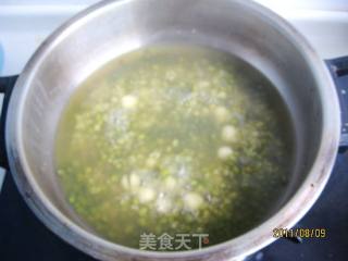 银耳绿豆汤的做法步骤：5
