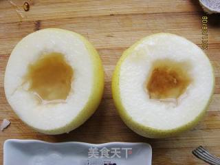 川贝母冰糖梨盅的做法步骤：3
