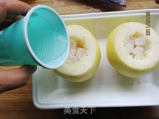 川贝母冰糖梨盅的做法步骤：6