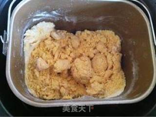 纯天然色的黄玫瑰花馒头的做法步骤：3