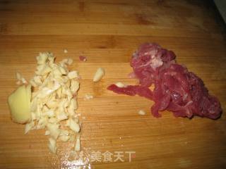 香菇肉片烧柚皮的做法步骤：5