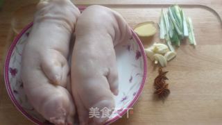 红烧猪蹄的做法步骤：1