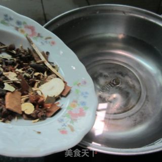 爱吃的----卤味蛋的做法步骤：2