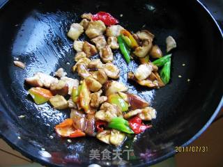 小炒五花肉的做法步骤：5