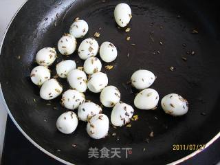 烧烤味的鹌鹑蛋的做法步骤：4