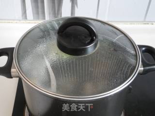肉滑奶汤火锅的做法步骤：5