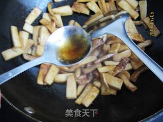 三杯杏胞菇的做法步骤：5