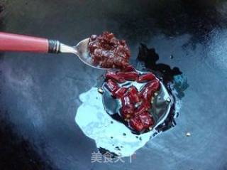 家常炒菜——蒜苗炒牛肉的做法步骤：5
