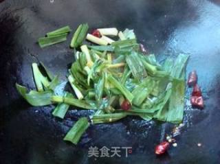 家常炒菜——蒜苗炒牛肉的做法步骤：6