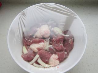 烤羊肉串——新疆味道的做法步骤：6