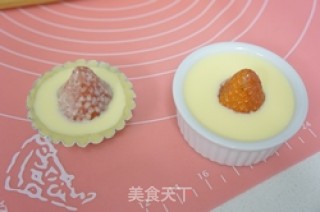 草莓奶酪派的做法步骤：12