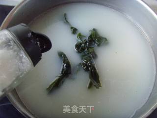 鲜美滋味缕缕萦绕---海鲜火锅的做法步骤：7