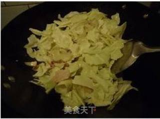 手撕包菜炒肉片的做法步骤：8
