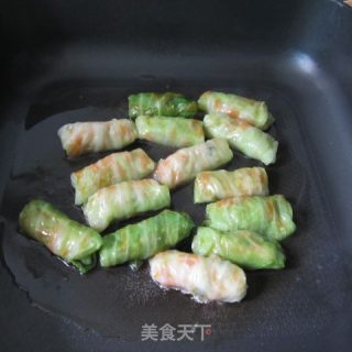 油煎包菜卷的做法步骤：10
