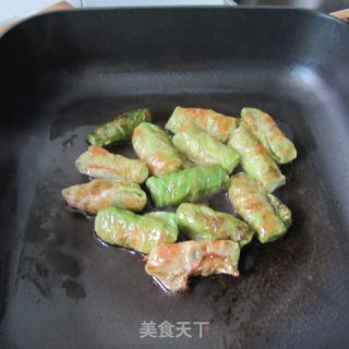油煎包菜卷的做法步骤：12