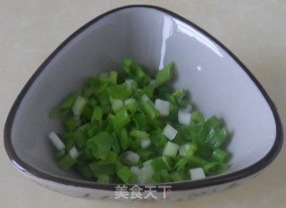 平菇梅肉汤的做法步骤：2
