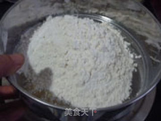 方块戚风的做法步骤：5
