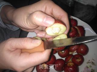 山楂棒棒糖(糖葫芦)的做法步骤：3
