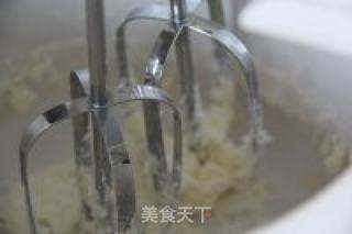 贵妃奶黄包的做法步骤：2