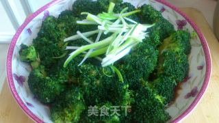 白灼西兰花的做法步骤：5