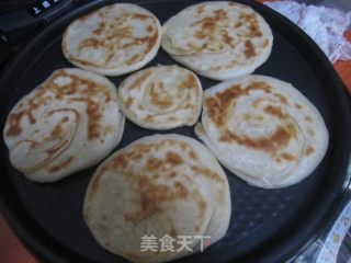 家常油饼的做法步骤：10