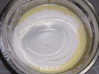新年快乐蛋糕卷的做法步骤：4