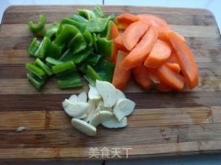 家常小菜——蚝油杏鲍菇的做法步骤：2