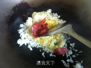 香肠蛋炒饭的做法步骤：7