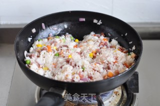 叉烧双拼炒饭的做法步骤：4
