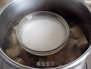 懒人招式 --- 高压锅蒸饭+粉葛扇骨汤的做法步骤：8