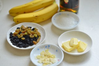十分钟的甜点也精彩—焦糖朗姆香蕉的做法步骤：1